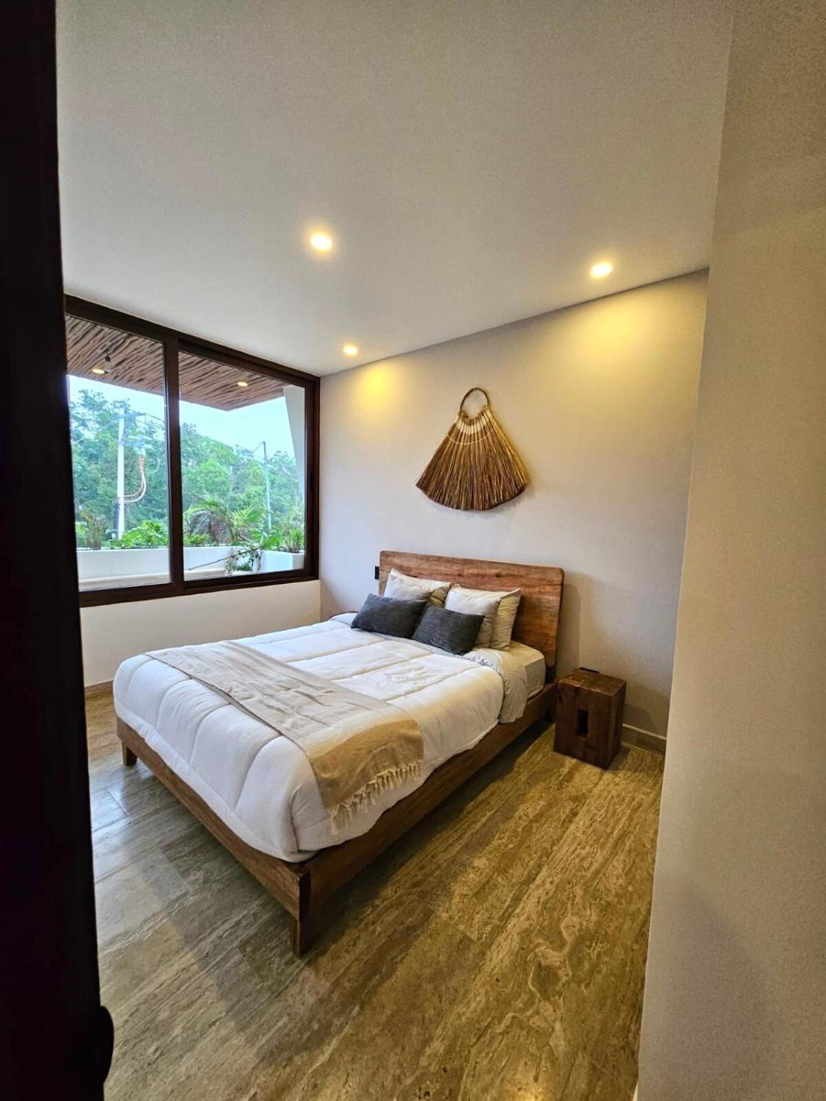Serenity Luxe Jacuzzi Apartment